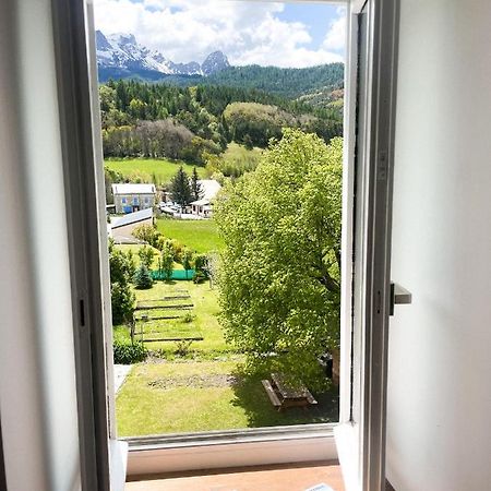 Studios Neufs - Coeur De Barcelonnette - Parking Prive Exterior foto